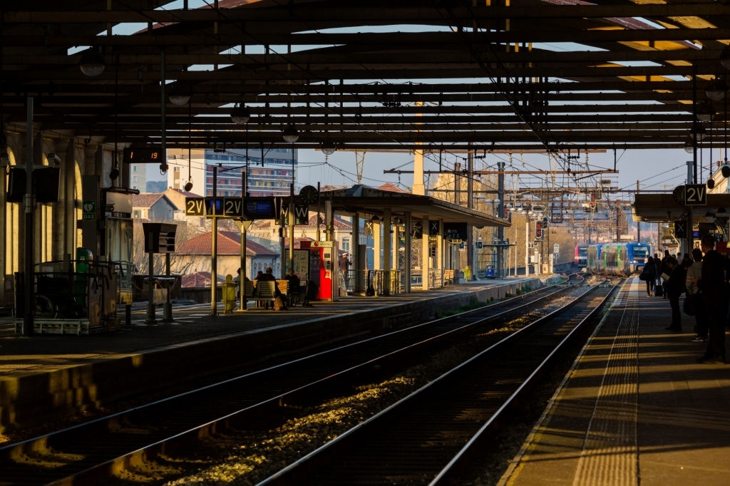 gare Nimes